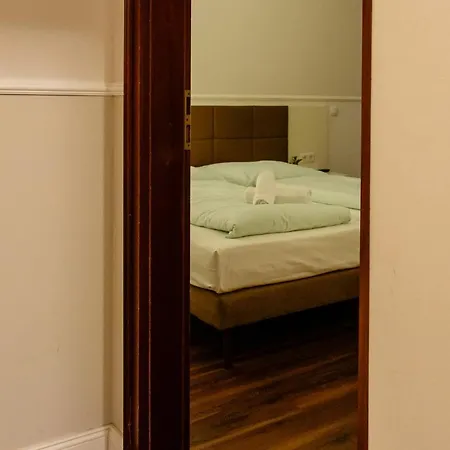 Otel G&h 3*