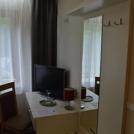 Hotel G&h 3*